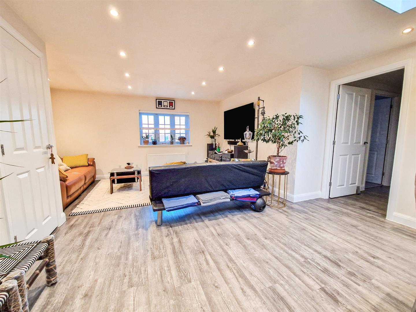 2 bed property in Archer Street, Bedford